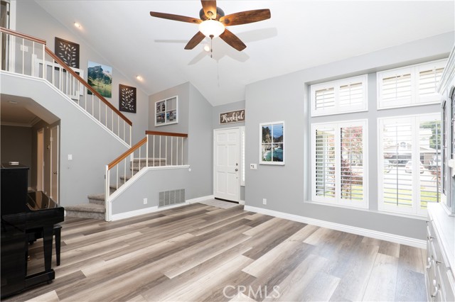 Detail Gallery Image 4 of 29 For 1826 Chesapeake Way, Corona,  CA 92878 - 3 Beds | 2/1 Baths