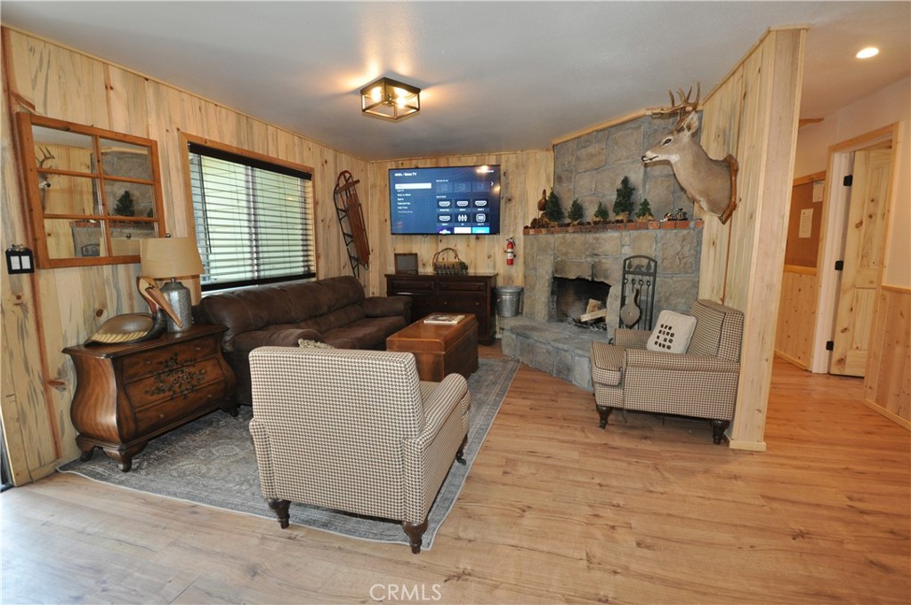 40122 Highland Road
