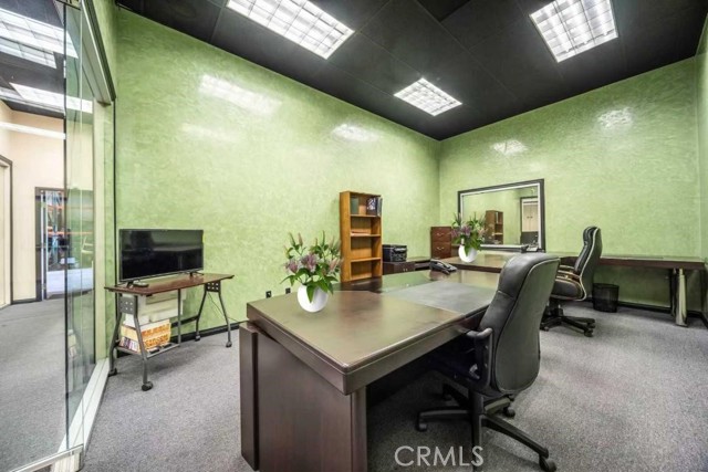 Commercial for Sale in Los Angeles, California