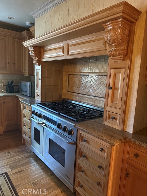 Detail Gallery Image 33 of 40 For 380 N Chandler Ranch, Orange,  CA 92869 - 5 Beds | 7 Baths