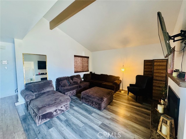 Detail Gallery Image 7 of 28 For 5308 Eastridge Ct, Bakersfield,  CA 93306 - 3 Beds | 2/1 Baths