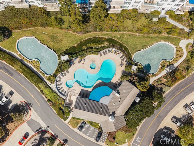 Detail Gallery Image 18 of 30 For 102 Scholz Plaza #239,  Newport Beach,  CA 92663 - 1 Beds | 1 Baths