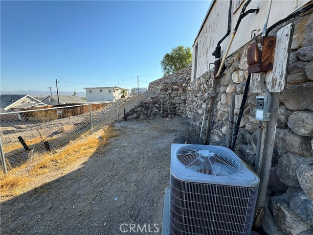 Detail Gallery Image 40 of 53 For 710 Valley Ave, Needles,  CA 92363 - 4 Beds | 2 Baths