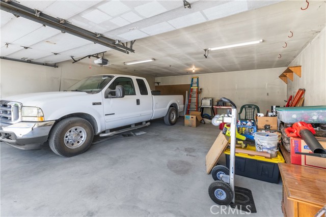 5095 Whispering Oak Way, Paso Robles CA: https://media.crmls.org/medias/ba9fad35-3acb-4c46-9b7a-d15e55c7c7ff.jpg
