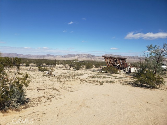 Detail Gallery Image 27 of 27 For 69626 Pluto, Twentynine Palms,  CA 92277 - 5 Beds | 2 Baths
