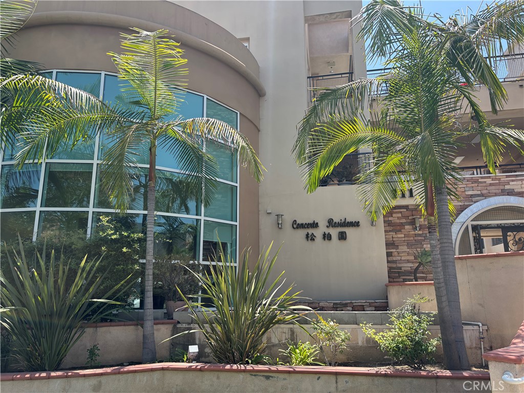 111 N 2nd Street #308