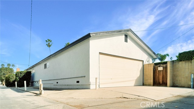 Detail Gallery Image 25 of 25 For 204 Avenue E, Redondo Beach,  CA 90277 - 3 Beds | 2 Baths