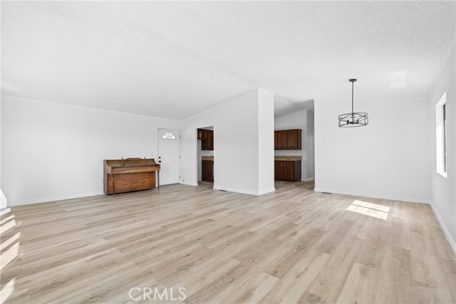 11535 Rosado Road, Pinon Hills CA: https://media.crmls.org/medias/baa1899f-742e-4ecb-867f-855b12755e86.jpg