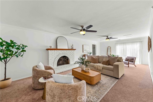 Image 9 of 39 For 5482 Myra