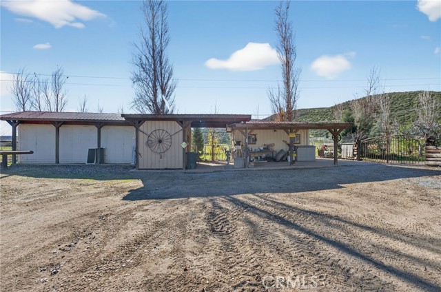 Image 40 of 75 For 31420 Palm Avenue