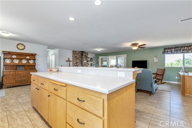 4950 Union Rd, Paso Robles CA: https://media.crmls.org/medias/baa29065-5a99-40d5-9e22-38d18fb93471.jpg