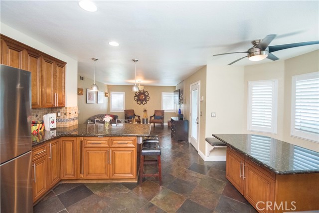 Detail Gallery Image 27 of 73 For 2531 Independence Way, Corona,  CA 92882 - 4 Beds | 3 Baths
