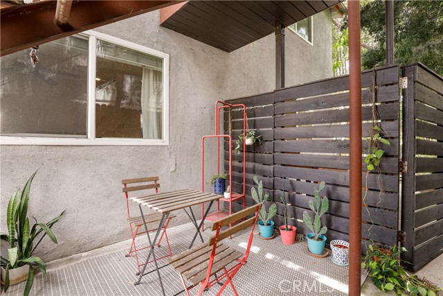 2114 India Street, Los Angeles CA: https://media.crmls.org/medias/baa2e6a5-bf39-48e0-874d-adefdabc76be.jpg