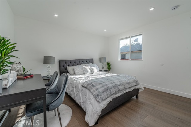 3818 Crawford Street, Los Angeles CA: https://media.crmls.org/medias/baa31a62-49f0-46f5-b914-01f7ee887b69.jpg