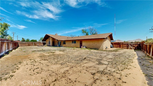 Detail Gallery Image 11 of 66 For 20061 Seneca Rd, Apple Valley,  CA 92307 - 3 Beds | 2 Baths