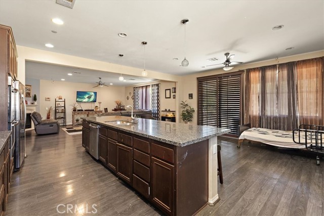 29210 Nectarine Street, Menifee CA: https://media.crmls.org/medias/baa35a72-5e25-4d9a-8c50-edd8ac21e8a3.jpg