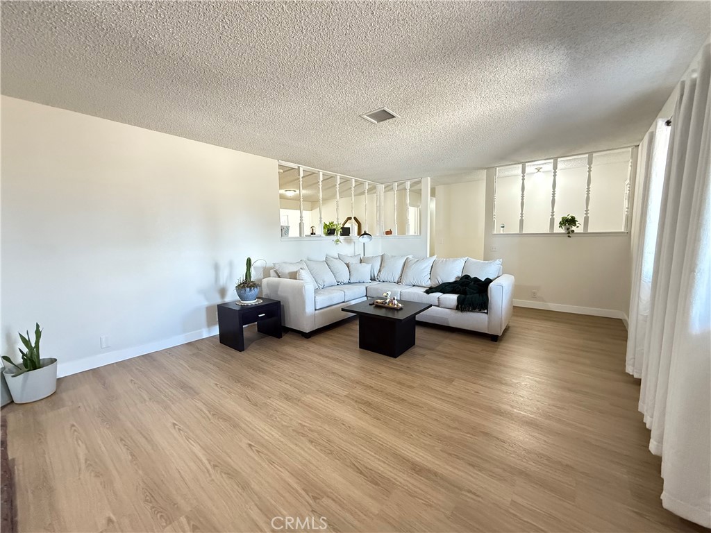 MLS #DW25262526 image #11