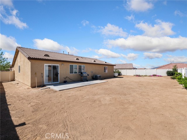Detail Gallery Image 30 of 33 For 14304 Black Mountain Pl, Victorville,  CA 92394 - 5 Beds | 2 Baths
