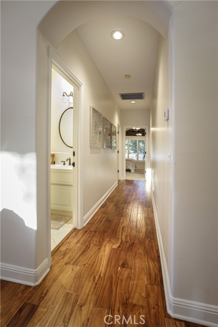Detail Gallery Image 16 of 26 For 1509 Calle Castana, Bakersfield,  CA 93309 - 4 Beds | 2/1 Baths