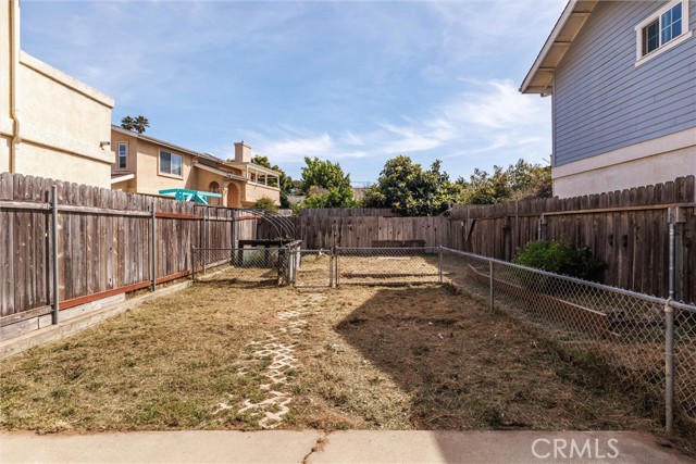 Detail Gallery Image 14 of 17 For 542 Manhattan, Grover Beach,  CA 93433 - 2 Beds | 1 Baths