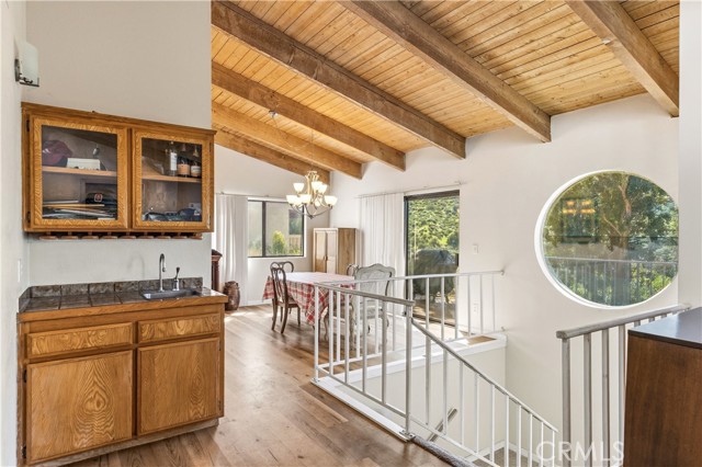 Detail Gallery Image 6 of 42 For 30619 Early Round Dr, Canyon Lake,  CA 92587 - 3 Beds | 2/1 Baths