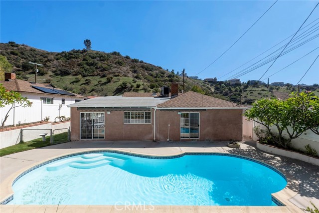 3 Bed Home for Sale in Sun Valley, California