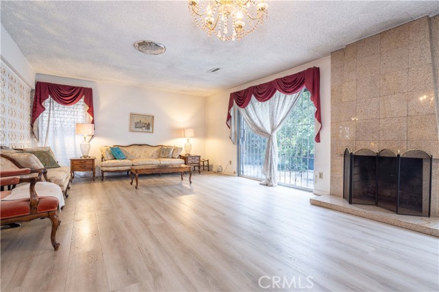 Detail Gallery Image 18 of 32 For 16643 Tuba, Granada Hills,  CA 91343 - 3 Beds | 2 Baths