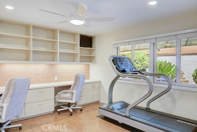 5089 Ovalo, Laguna Woods CA: https://media.crmls.org/medias/baa8c8ad-cf57-41c2-bb8a-b207b4690c13.jpg