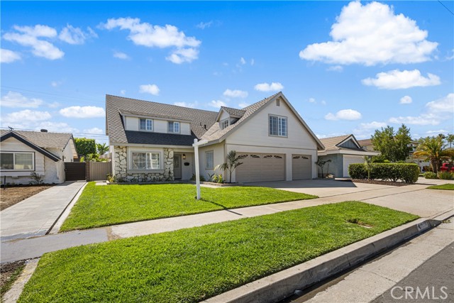 11771 Paseo Bonita, Los Alamitos CA: https://media.crmls.org/medias/baa8d6ed-35f4-4ac9-b7c0-f65a06fb430b.jpg