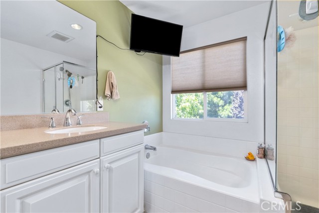 470 Kenton Court, Paso Robles CA: https://media.crmls.org/medias/baa953a4-9557-42e1-ad51-6b27a38d078b.jpg
