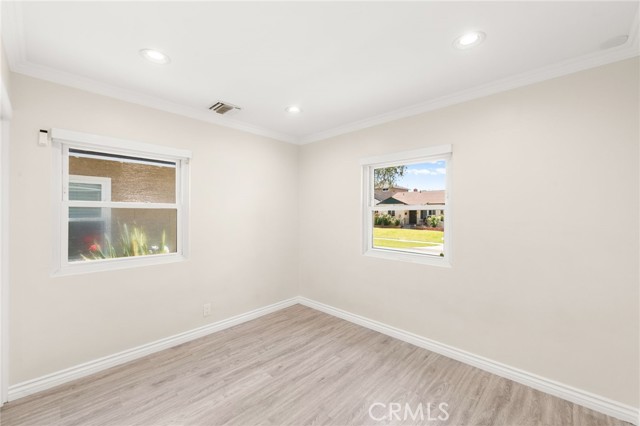 6019 Greentop Street, Lakewood CA: https://media.crmls.org/medias/baa9542d-6b0a-4b9d-b235-43cee8050bf3.jpg