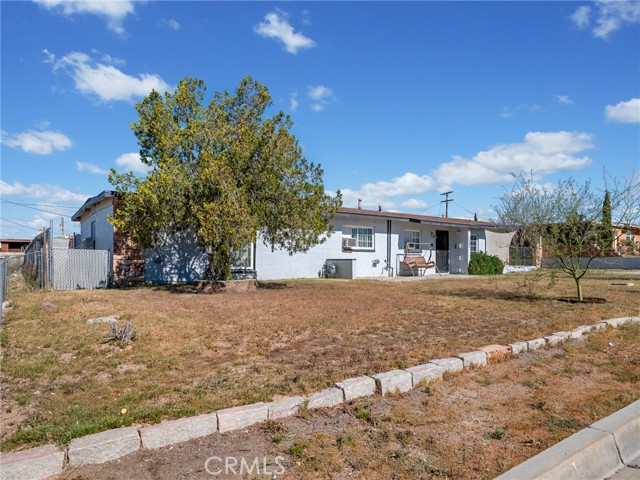 Detail Gallery Image 21 of 32 For 17382 Neptune, Victorville,  CA 92394 - 3 Beds | 1 Baths