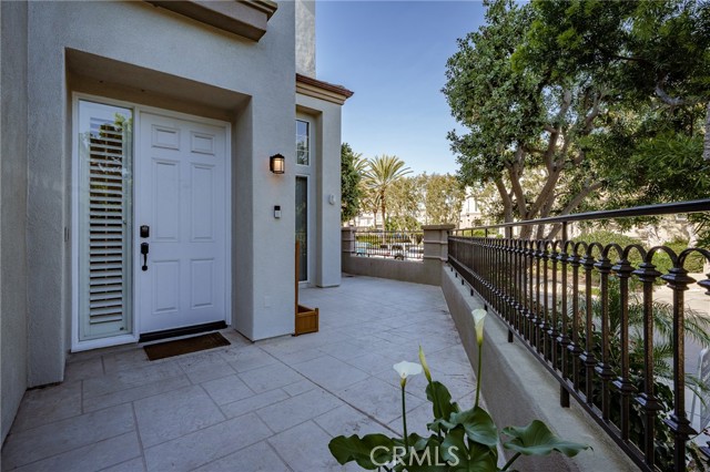 Detail Gallery Image 13 of 46 For 6242 Surfboard, Huntington Beach,  CA 92648 - 3 Beds | 2/1 Baths