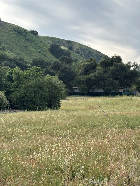 Detail Gallery Image 3 of 7 For 0 San Martinez Rd, Val Verde,  CA 91384 - – Beds | – Baths