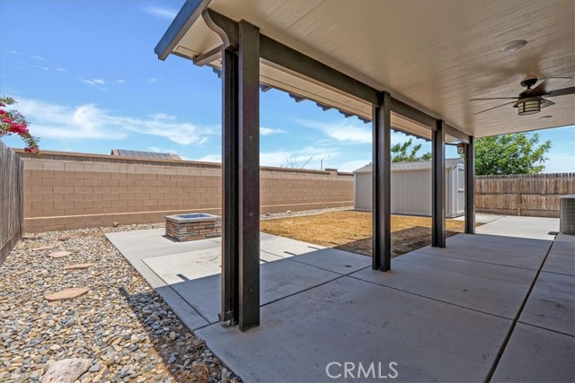 2454 W Mallard Lane, Hanford CA: https://media.crmls.org/medias/baad79af-0cc0-4a38-bfc2-d392bdee715c.jpg