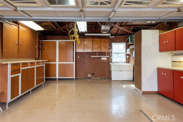 3139 Chestnut Avenue, Long Beach CA: https://media.crmls.org/medias/baad9421-282c-40ee-9417-d106ee6222e0.jpg