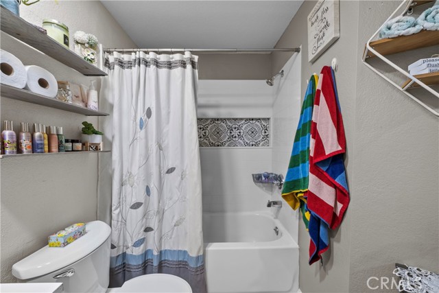 3052 E Avenue S4, Palmdale CA: https://media.crmls.org/medias/baaecb6f-9cdb-474e-abe3-90cac6f9fa82.jpg
