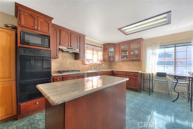 Detail Gallery Image 9 of 26 For 14266 Beckner St, La Puente,  CA 91746 - 3 Beds | 2 Baths