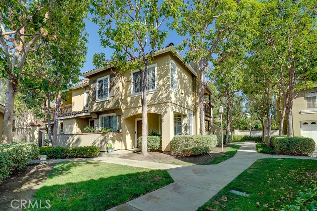234 Gallery Way, Tustin CA: https://media.crmls.org/medias/bab121a2-b3be-43ba-afa8-b71ccffa2ee1.jpg