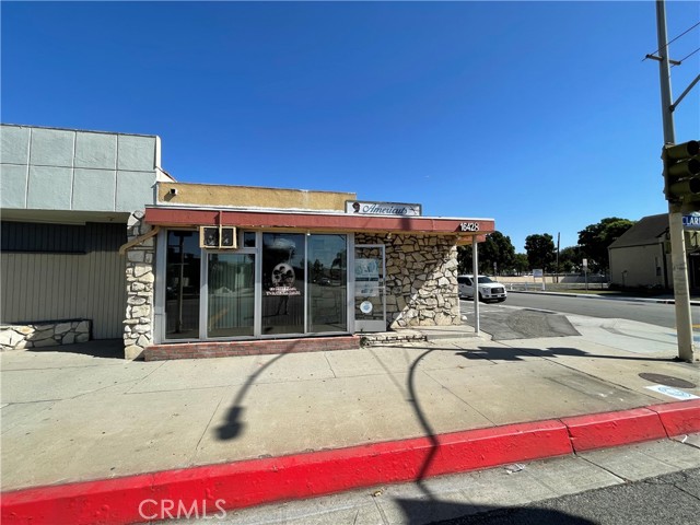 16428 Clark Avenue, Bellflower, California 90706, ,Commercial Sale,For Sale,16428 Clark Avenue,CRDW23190898