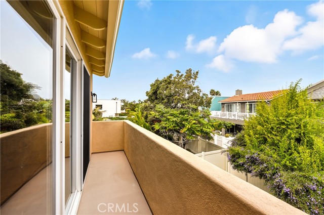 4931 Shoreline Way, Oxnard CA: https://media.crmls.org/medias/bab29d4a-45e3-4414-8612-b691ce6429f2.jpg