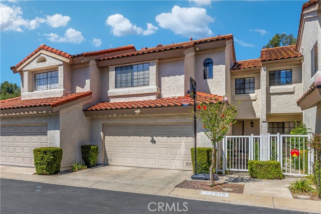 22915 Colombard Lane, Diamond Bar CA: https://media.crmls.org/medias/bab2c3a8-fde0-4a85-8784-9421665e52b1.jpg
