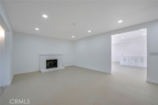 8888 Patrero Street, Riverside CA: https://media.crmls.org/medias/bab30c0d-cd3d-4b22-8f4a-fafd142567a3.jpg