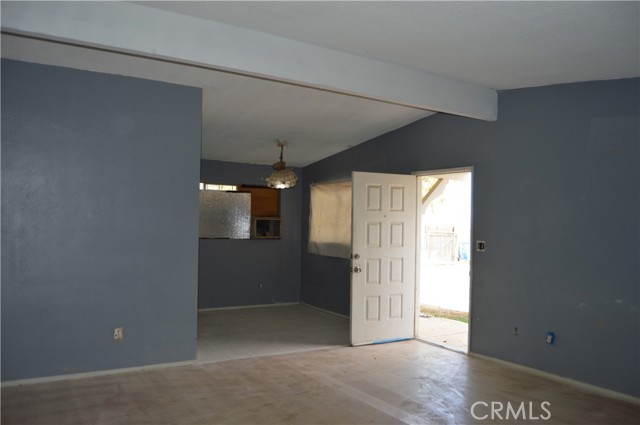Detail Gallery Image 19 of 72 For 10380 Baker Rd, Lucerne Valley,  CA 92356 - 4 Beds | 2 Baths