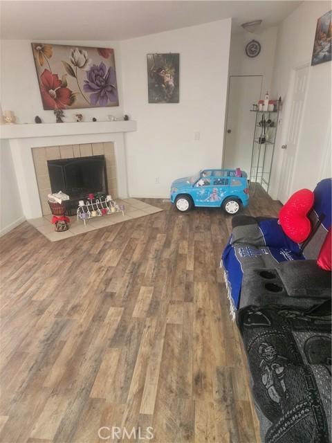 Detail Gallery Image 4 of 10 For 6825 Rea, California City,  CA 93505 - 3 Beds | 2 Baths