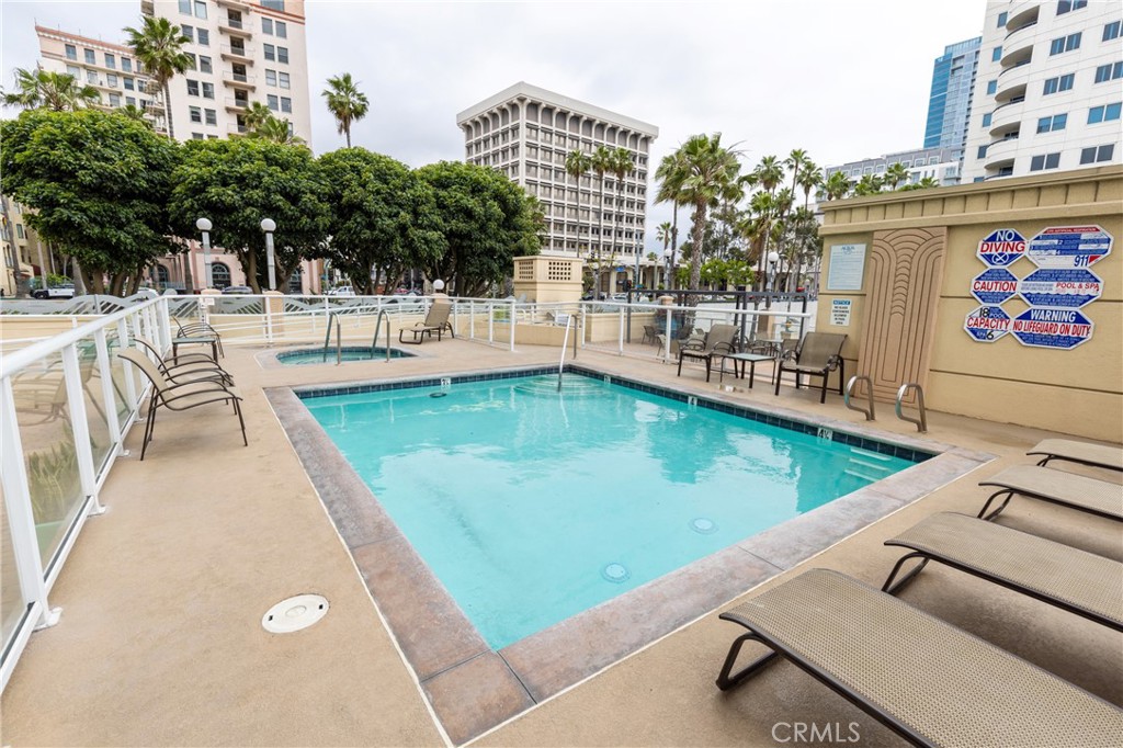 488 E Ocean Boulevard 616