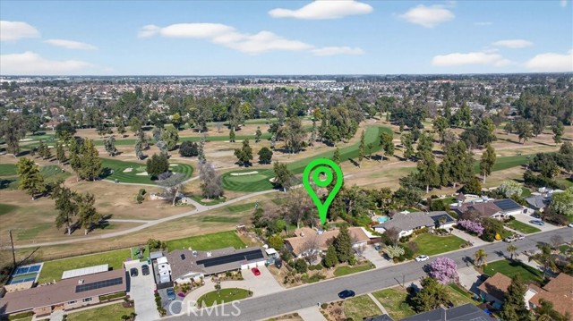 Detail Gallery Image 4 of 74 For 5867 E Club View, Fresno,  CA 93727 - 4 Beds | 2/1 Baths