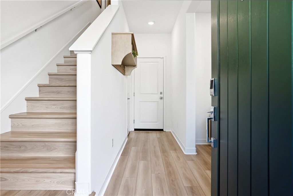 Bab40d51 984b 4846 B2c1 F94db6d63303