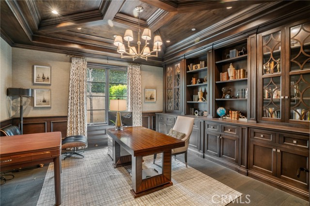 Detail Gallery Image 6 of 36 For 501 W Woodruff Ave, Arcadia,  CA 91007 - 5 Beds | 5/1 Baths