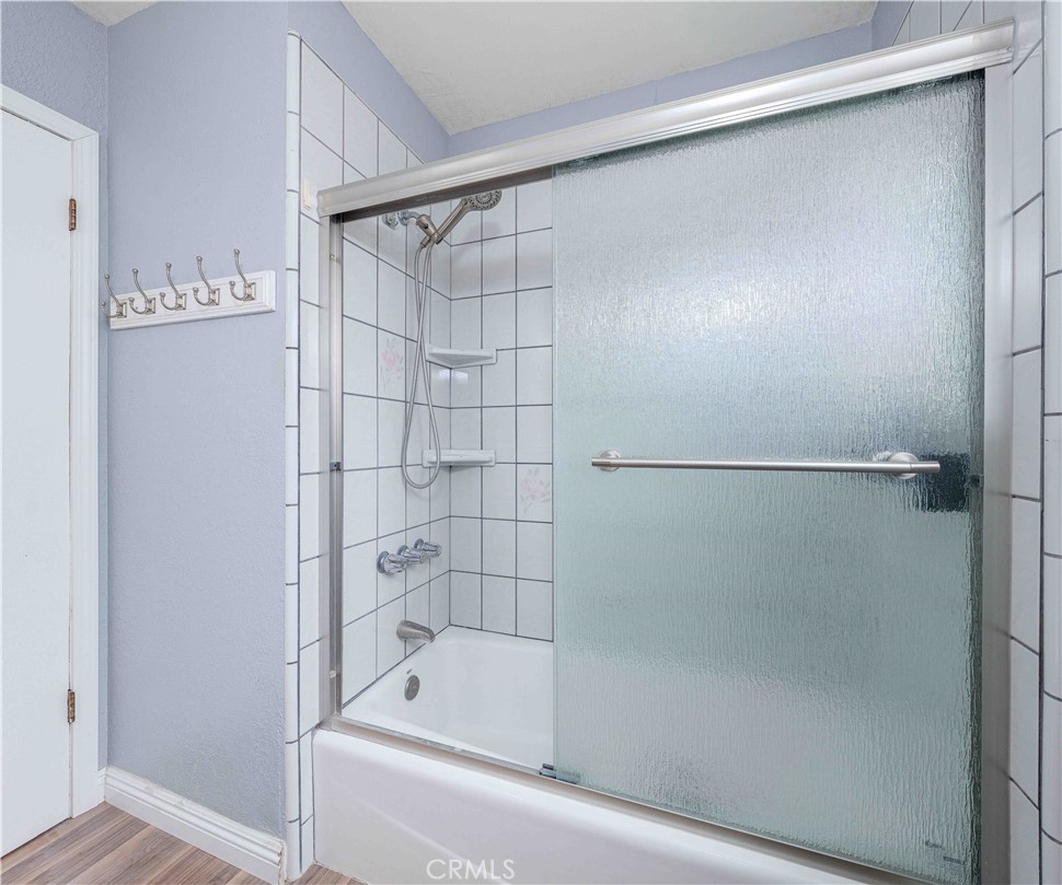 MLS #OC25280398 image #21